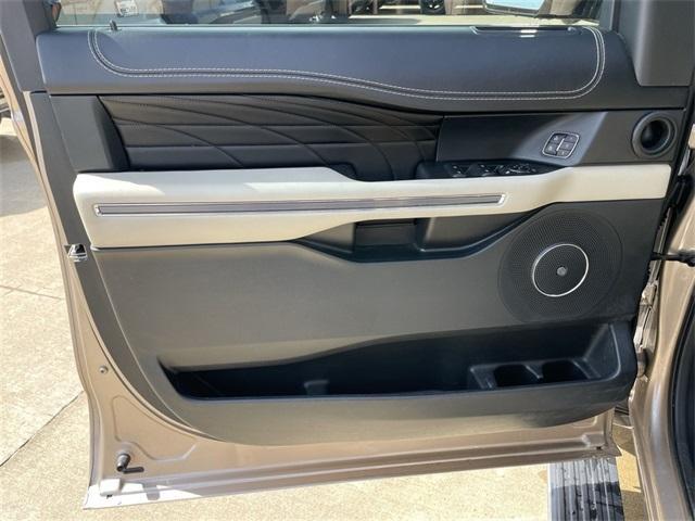 used 2020 Ford Expedition car, priced at $38,594
