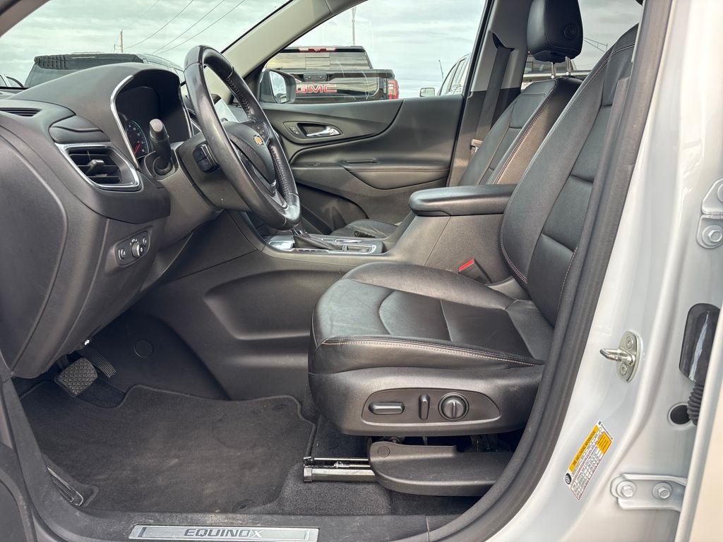used 2021 Chevrolet Equinox car, priced at $19,093