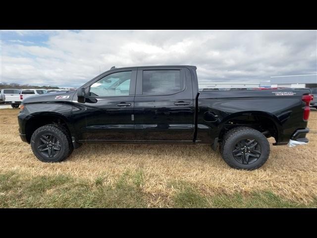 new 2025 Chevrolet Silverado 1500 car, priced at $43,220