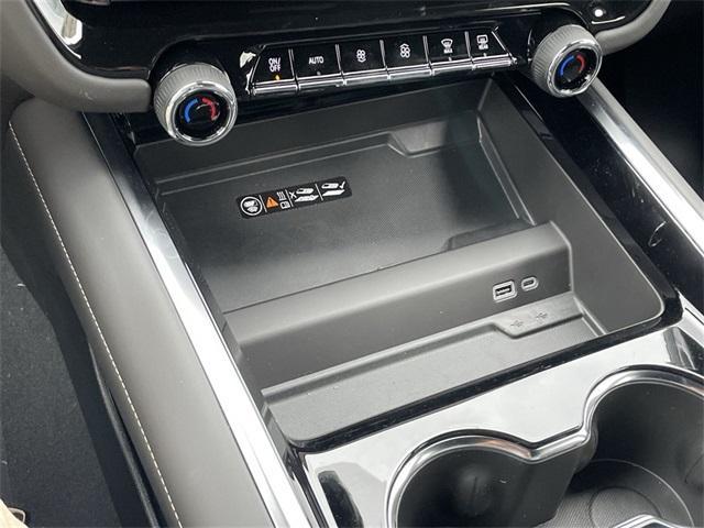 new 2025 Chevrolet Suburban car, priced at $83,164