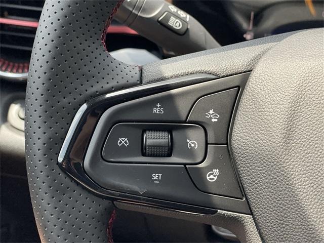 new 2025 Chevrolet Trax car, priced at $27,106