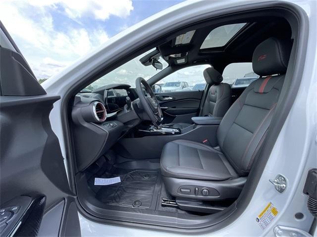 new 2025 Chevrolet Trax car, priced at $27,106