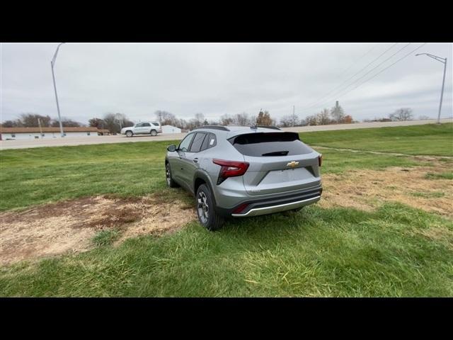 new 2025 Chevrolet Trax car, priced at $24,088