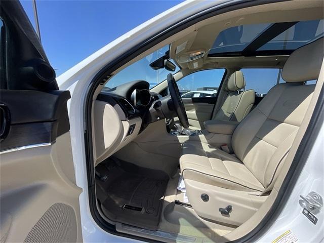 used 2021 Jeep Grand Cherokee car, priced at $26,737