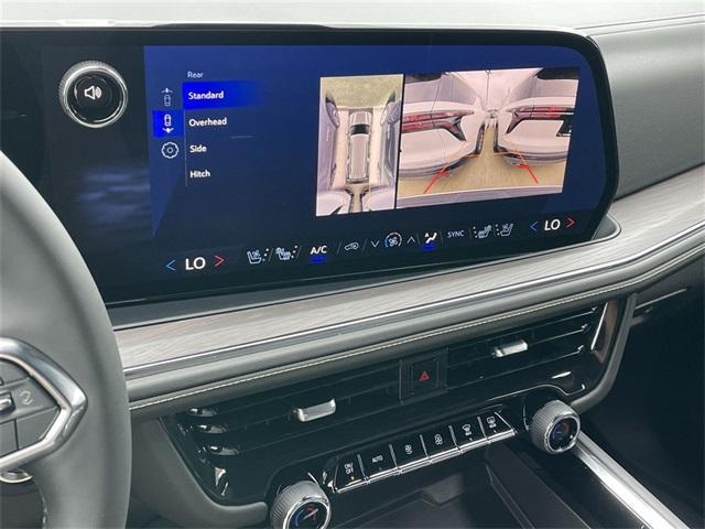new 2025 Chevrolet Suburban car, priced at $84,090