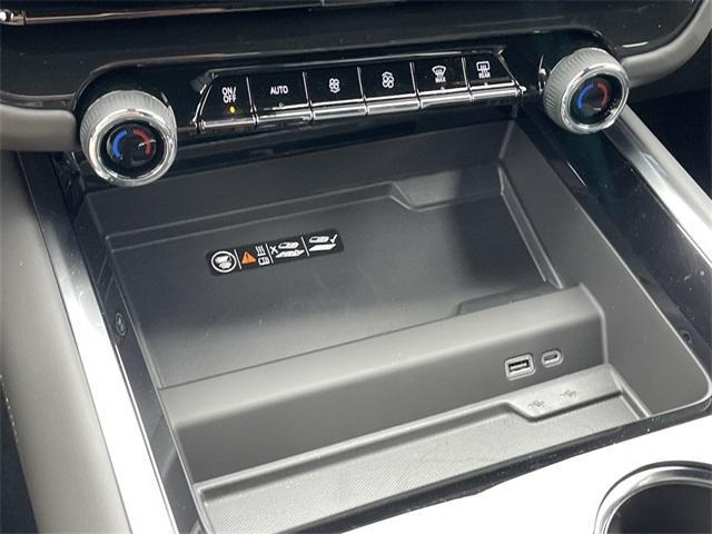new 2025 Chevrolet Suburban car, priced at $84,090