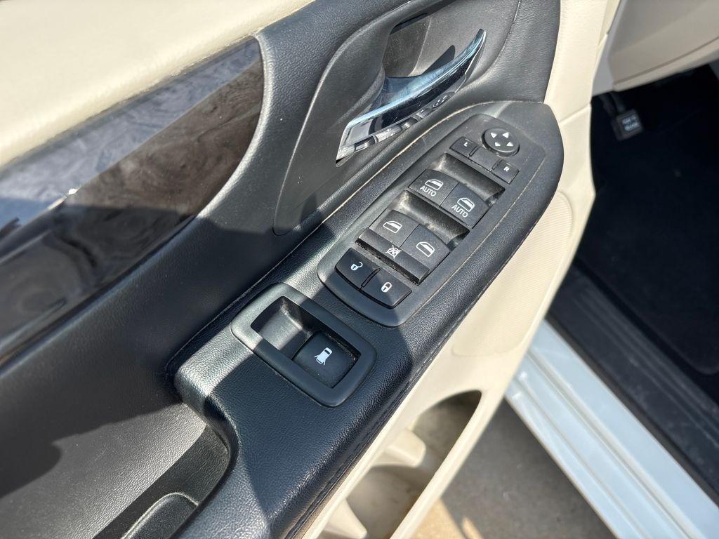 used 2019 Dodge Grand Caravan car, priced at $16,531