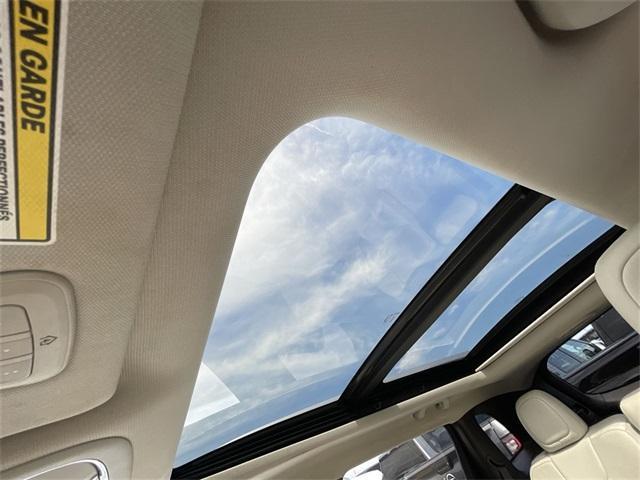 used 2016 Jeep Cherokee car, priced at $18,531