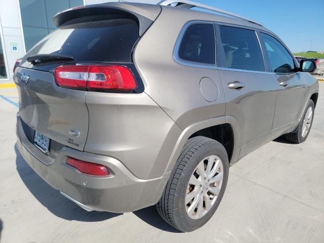used 2016 Jeep Cherokee car, priced at $18,967