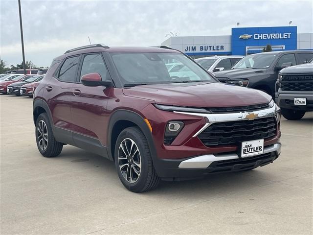 new 2025 Chevrolet TrailBlazer car, priced at $27,048