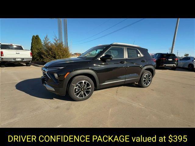 new 2025 Chevrolet TrailBlazer car, priced at $24,987