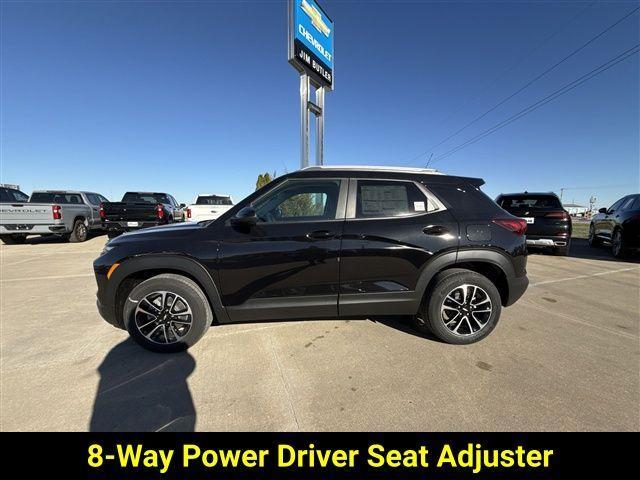 new 2025 Chevrolet TrailBlazer car, priced at $24,987