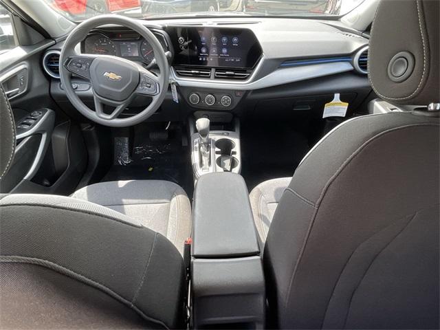 new 2025 Chevrolet Trax car, priced at $22,659