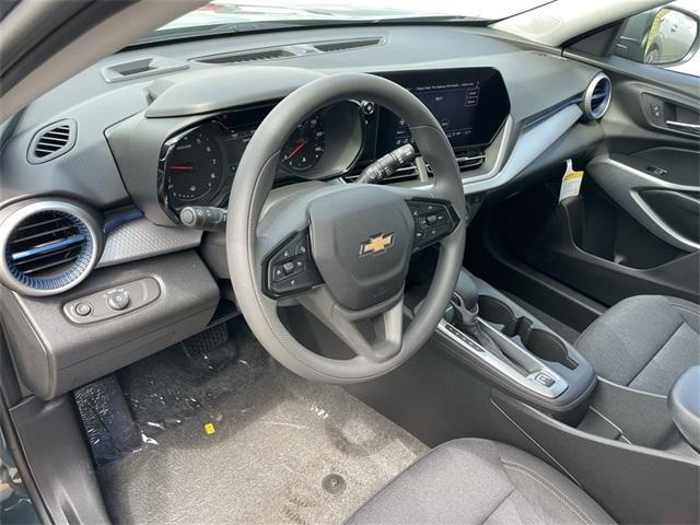 new 2025 Chevrolet Trax car, priced at $22,659