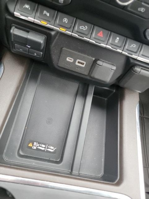 used 2021 Chevrolet Silverado 1500 car, priced at $40,997