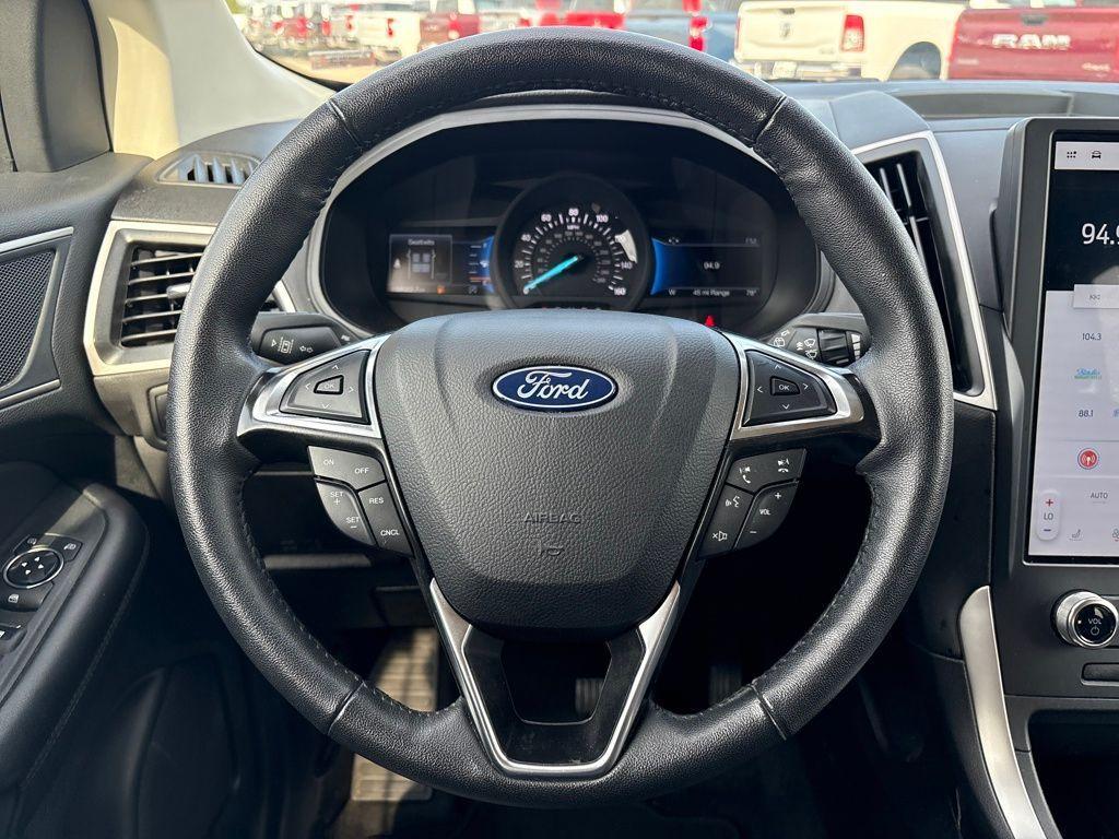 used 2024 Ford Edge car, priced at $20,000