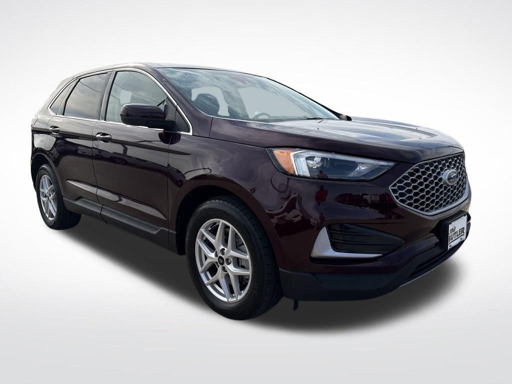 used 2024 Ford Edge car, priced at $20,000
