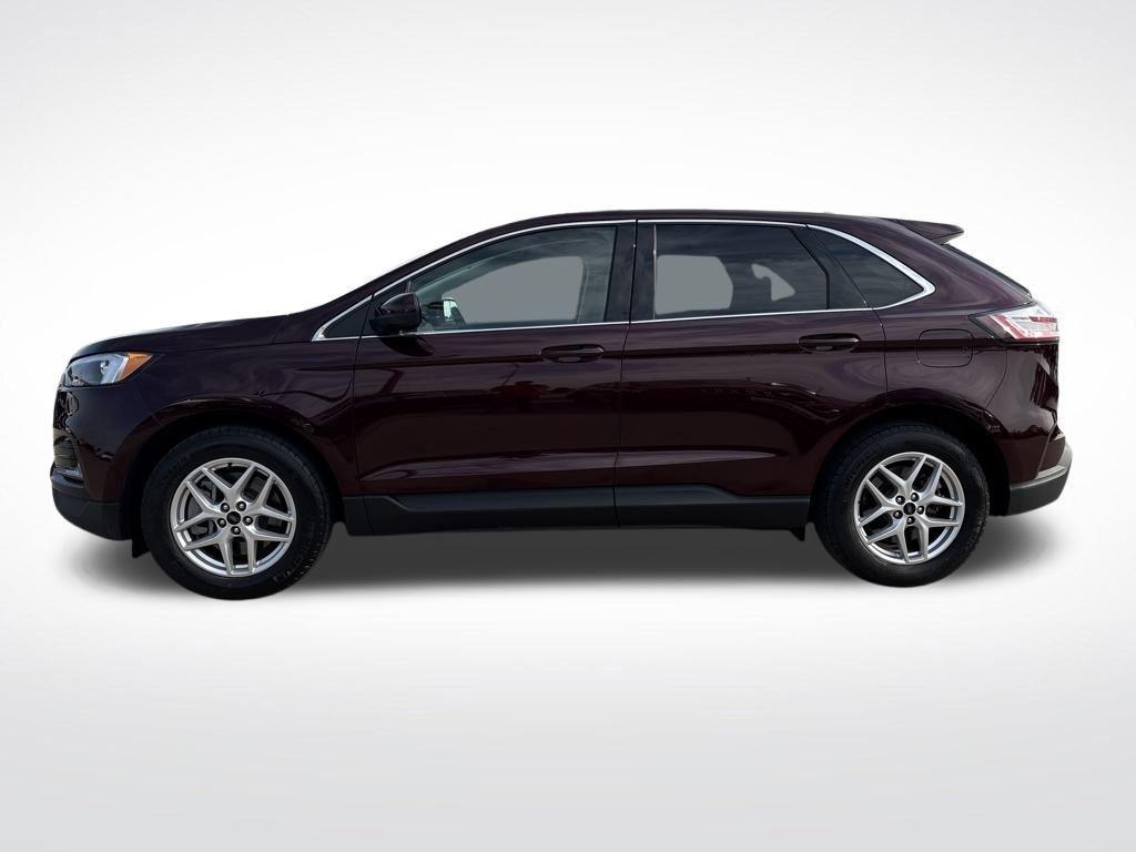 used 2024 Ford Edge car, priced at $20,000
