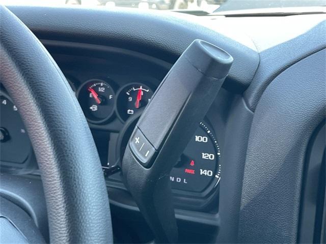 new 2025 Chevrolet Silverado 1500 car, priced at $50,794