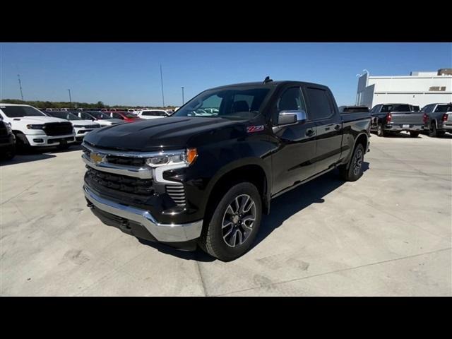 new 2025 Chevrolet Silverado 1500 car, priced at $52,613