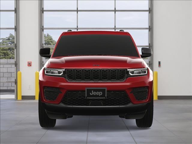 new 2025 Jeep Grand Cherokee car, priced at $40,334