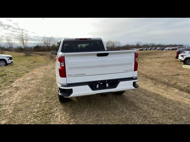 new 2025 Chevrolet Silverado 1500 car, priced at $42,797