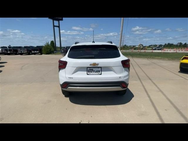 new 2025 Chevrolet Trax car, priced at $24,235