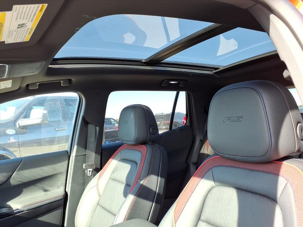 new 2026 Chevrolet Equinox car, priced at $34,325