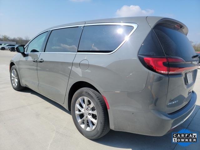 used 2023 Chrysler Pacifica car, priced at $35,958