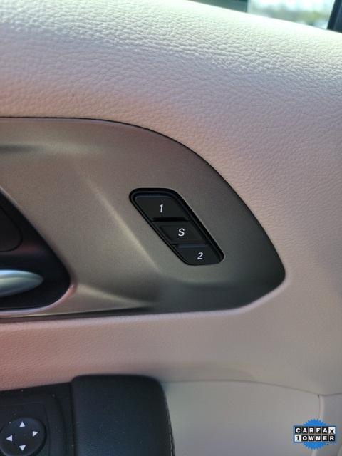 used 2023 Chrysler Pacifica car, priced at $35,958