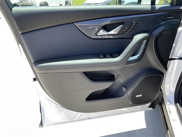 new 2025 Chevrolet Blazer car, priced at $51,638