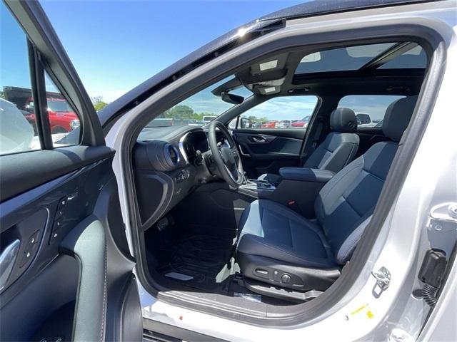 new 2025 Chevrolet Blazer car, priced at $51,638
