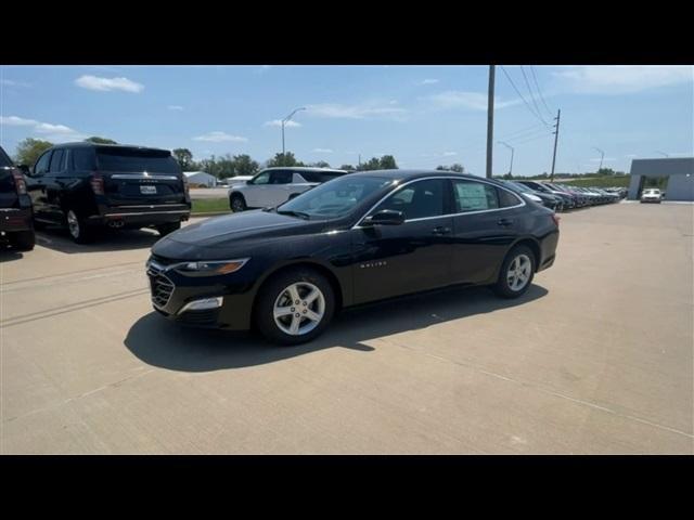 new 2025 Chevrolet Malibu car, priced at $24,485