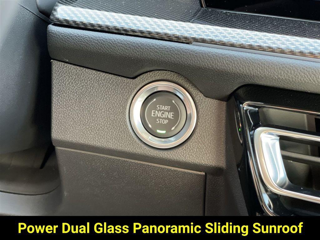 new 2026 Chevrolet Traverse car, priced at $56,999