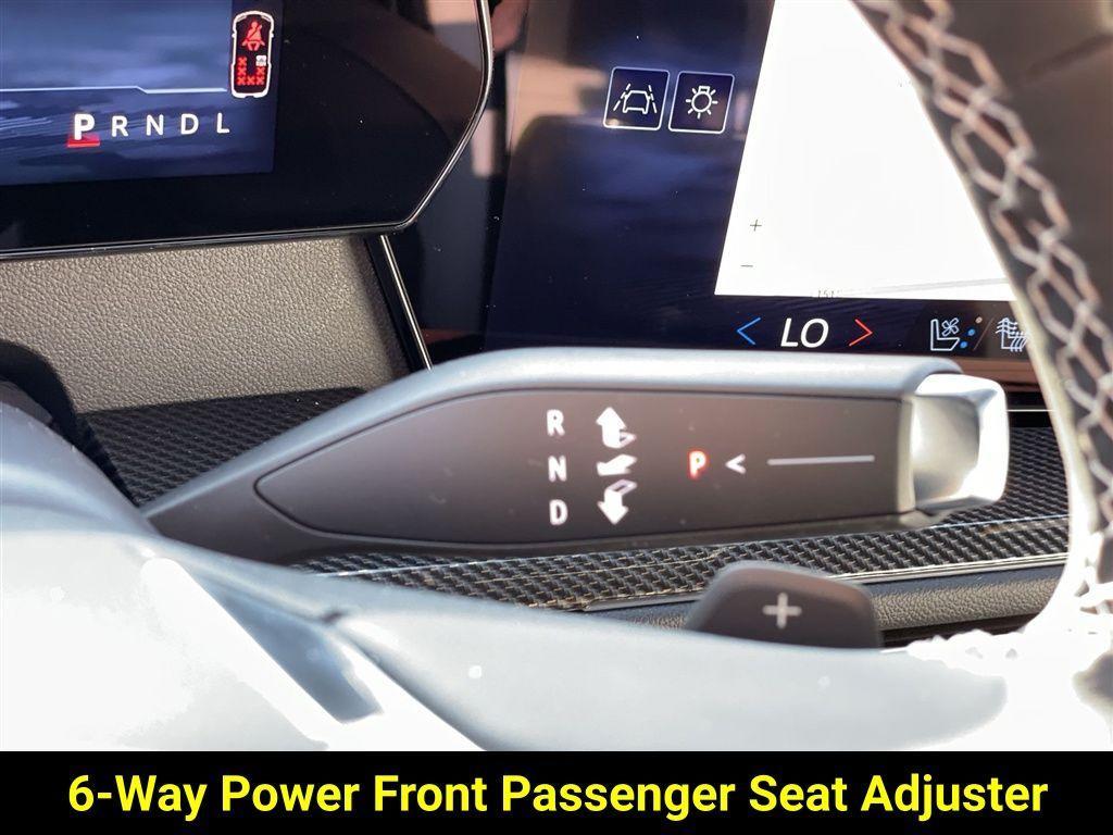 new 2026 Chevrolet Traverse car, priced at $56,999