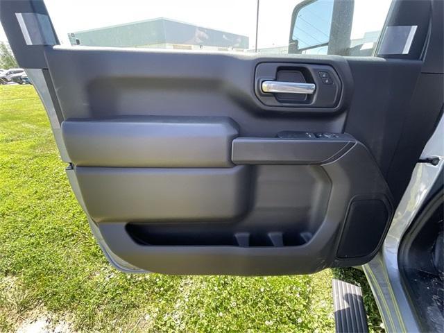 new 2025 Chevrolet Silverado 2500 car, priced at $49,087