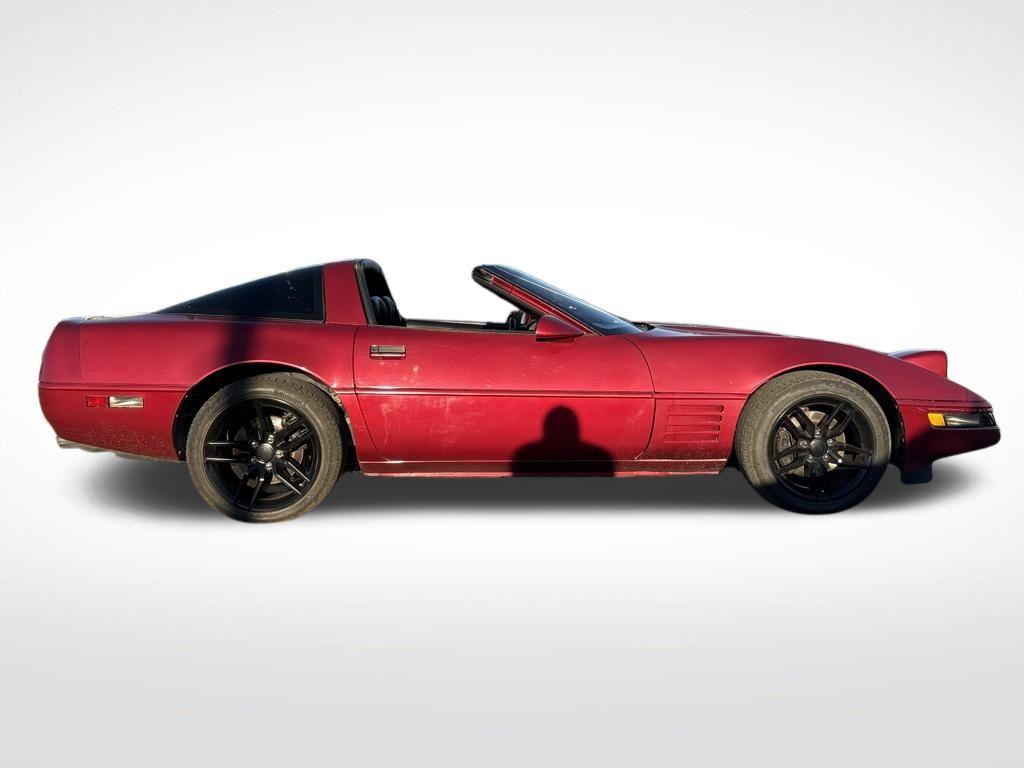used 1992 Chevrolet Corvette car, priced at $12,997