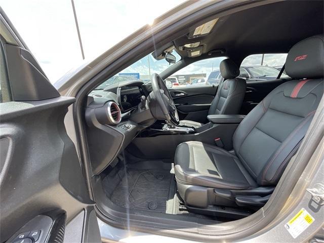 used 2025 Chevrolet Trax car, priced at $24,124