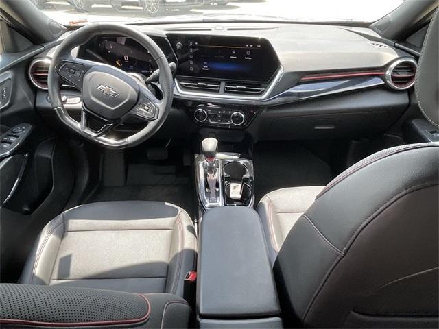 used 2025 Chevrolet Trax car, priced at $24,124