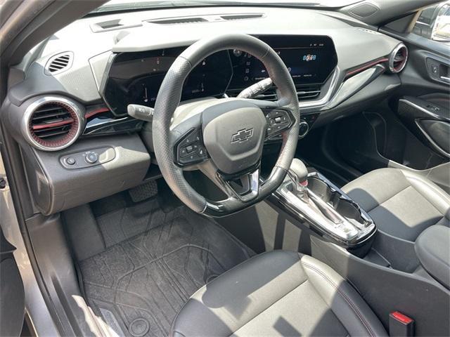 used 2025 Chevrolet Trax car, priced at $24,124
