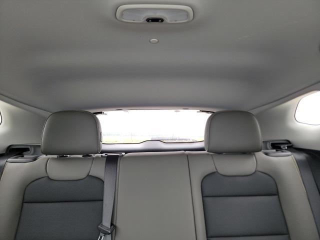 used 2025 Chevrolet Trax car, priced at $25,167
