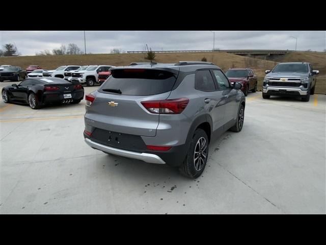 new 2025 Chevrolet TrailBlazer car, priced at $27,048