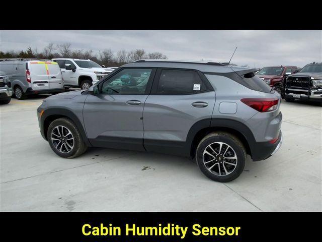 new 2025 Chevrolet TrailBlazer car, priced at $24,952