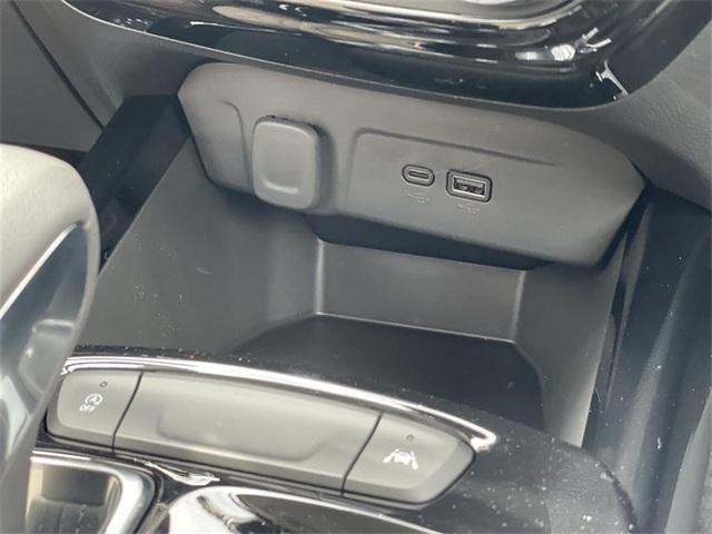 new 2025 Chevrolet Trax car, priced at $26,164