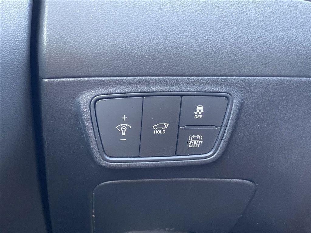 used 2024 Hyundai TUCSON Hybrid car, priced at $22,863