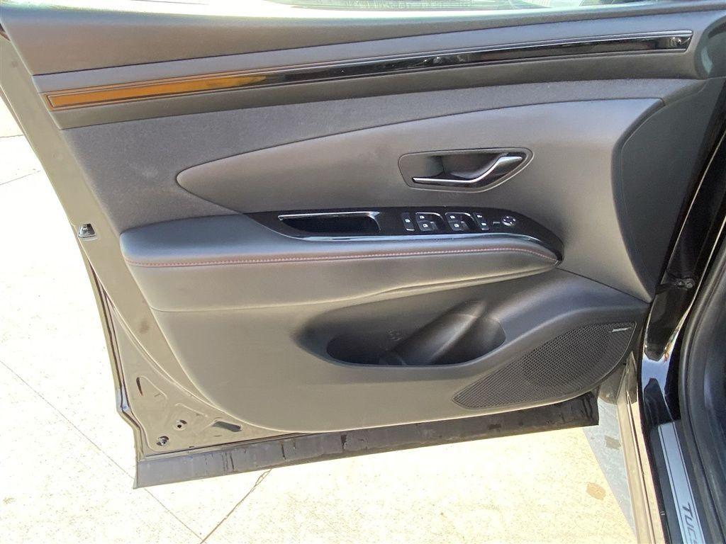 used 2024 Hyundai TUCSON Hybrid car, priced at $22,863