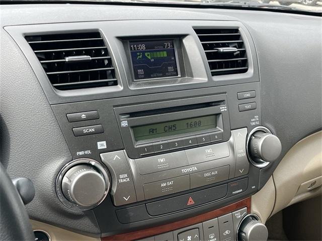 used 2009 Toyota Highlander car, priced at $12,839