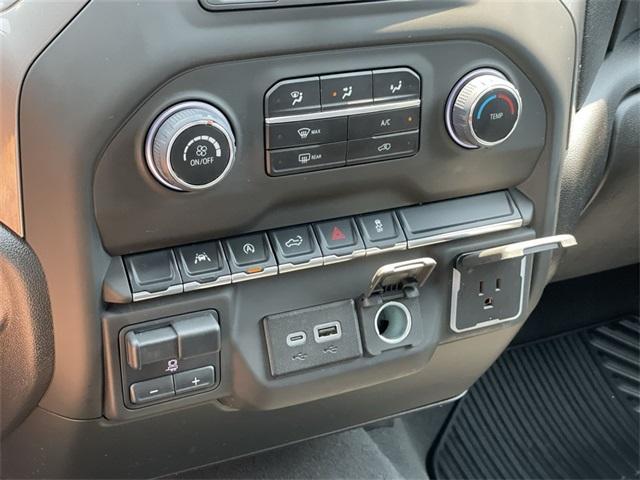 new 2025 Chevrolet Silverado 1500 car, priced at $38,697
