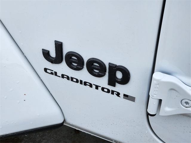 new 2024 Jeep Gladiator car, priced at $41,499