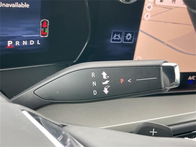 new 2025 Chevrolet Traverse car, priced at $42,195
